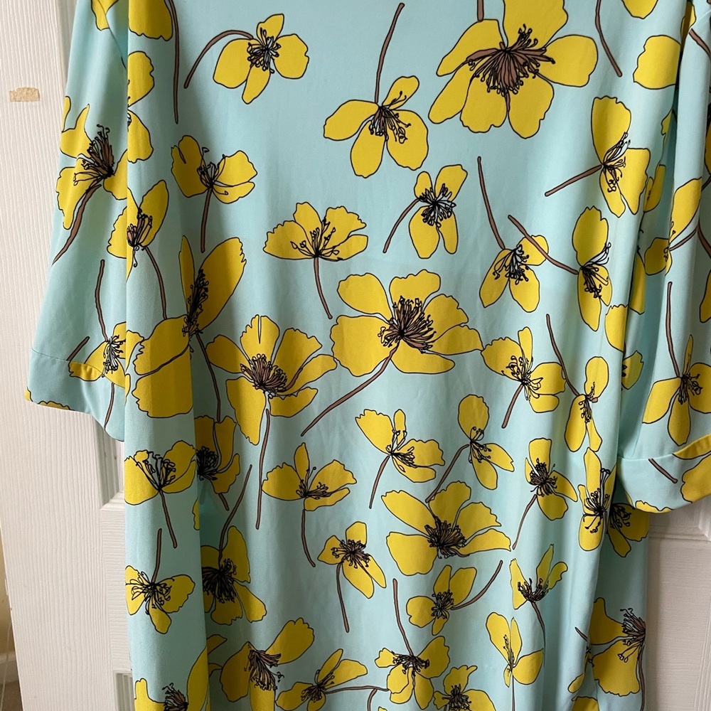Anne Klein elbow sleeve Floral Print top blue Yellow Flowers xxl 2x - Picture 3 of 7